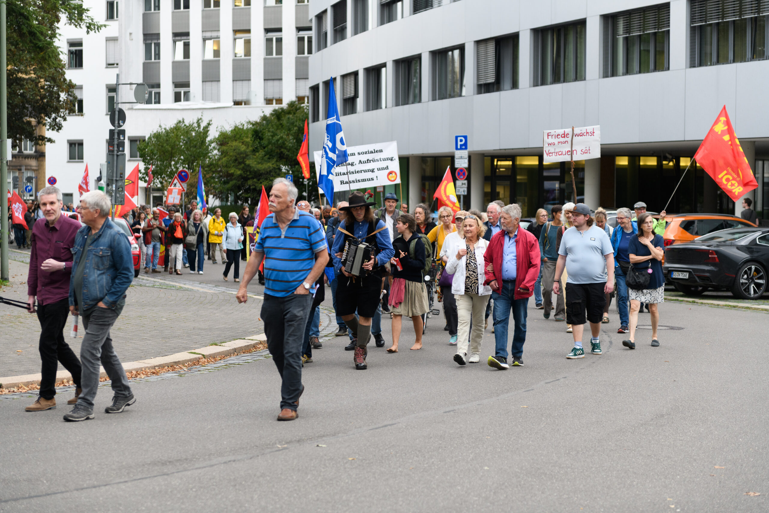 „Nie wieder Tigerstadt“: Kassel am Antikriegstag 16 DSC 4443 scaled
