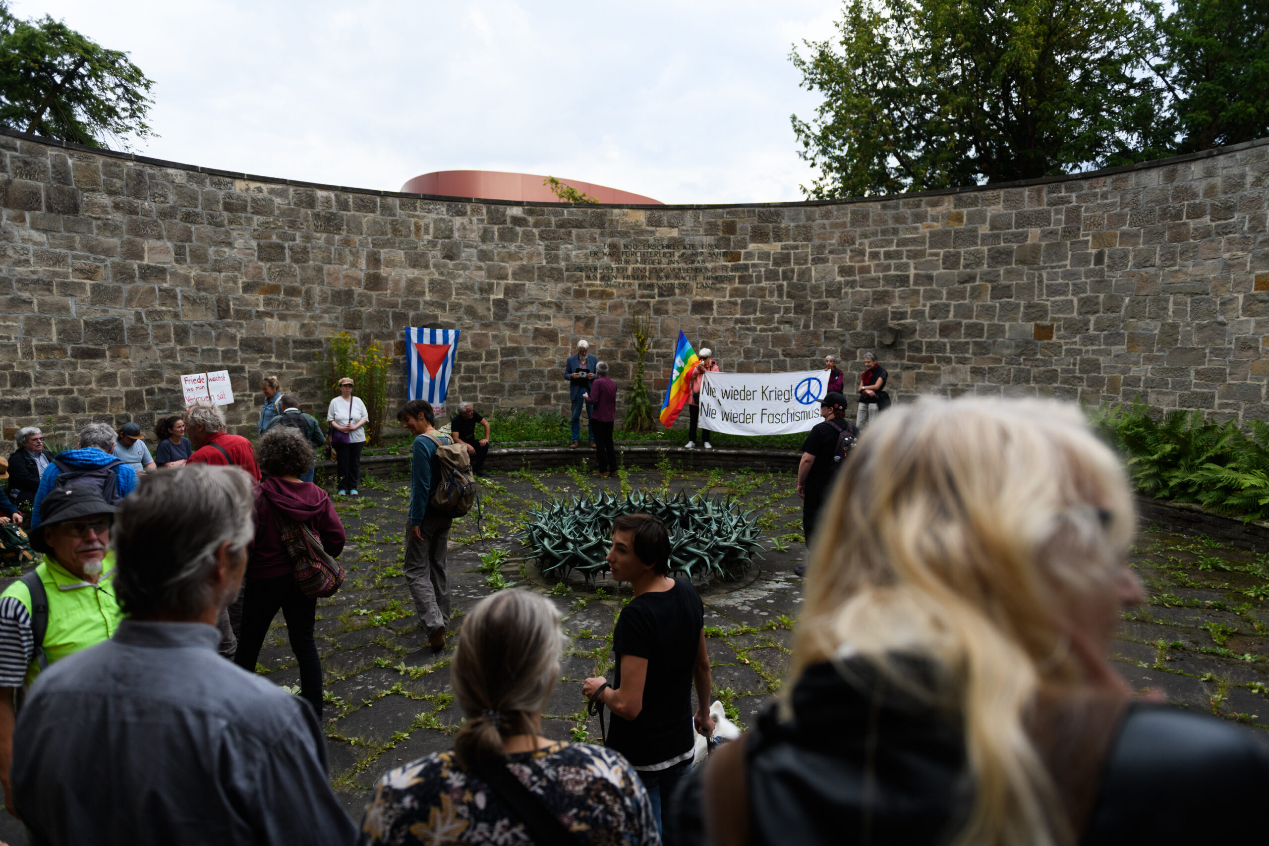 „Nie wieder Tigerstadt“: Kassel am Antikriegstag 18 DSC 4486 scaled